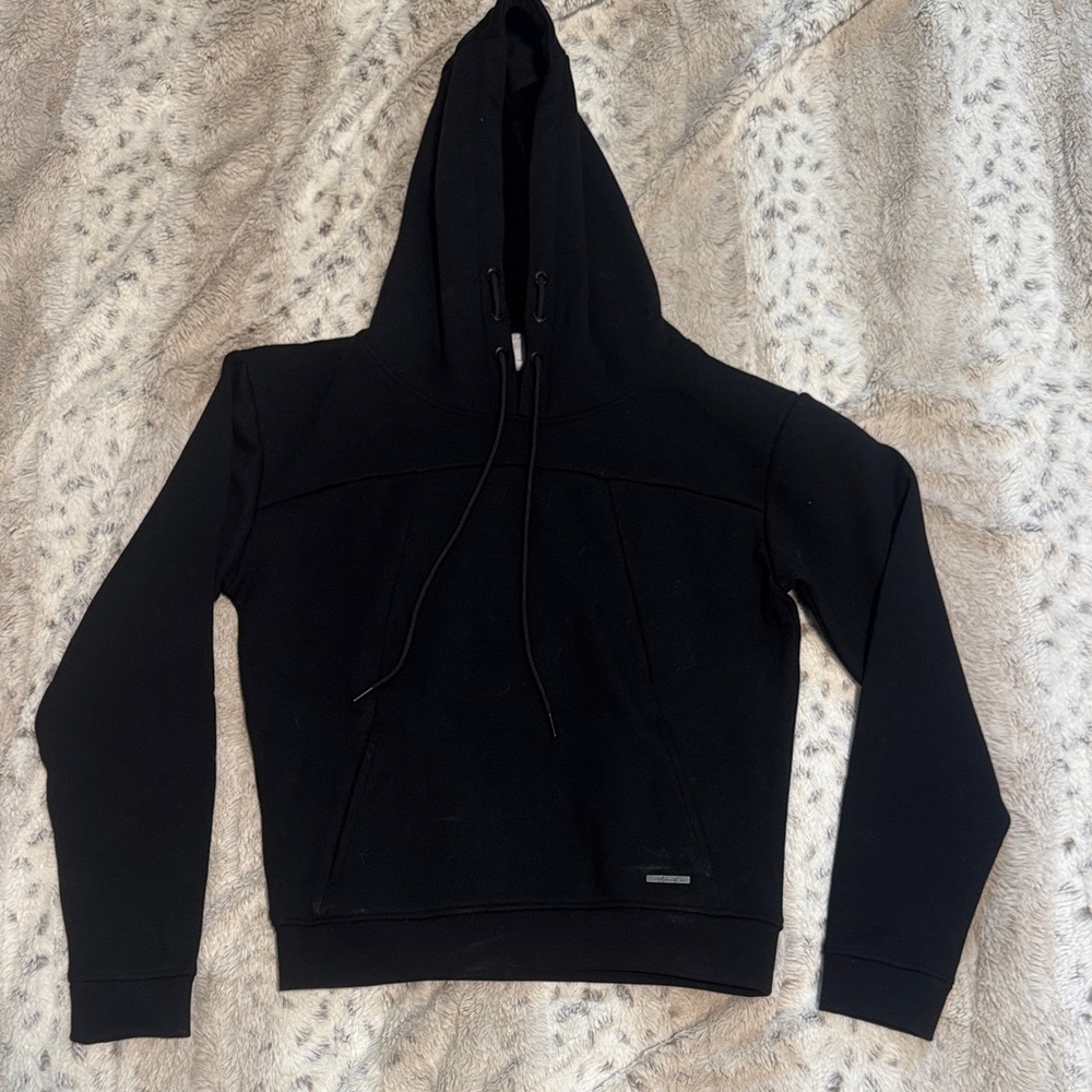 Alphalete velour hoodie